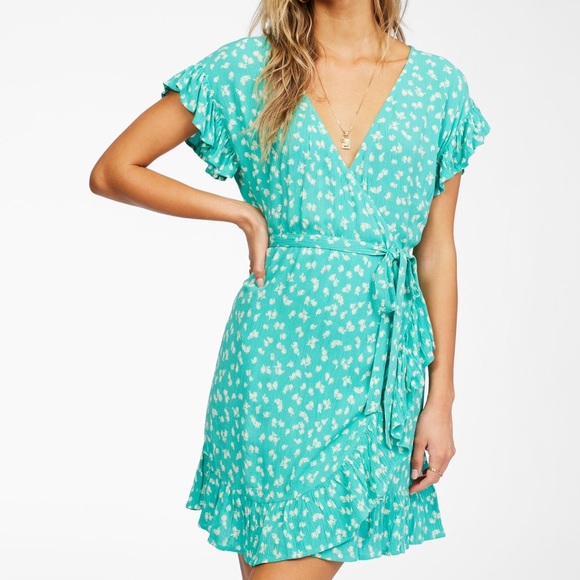 🔆BILLABONG🔆WRAP AND ROLL DRESS - Picture 10 of 15